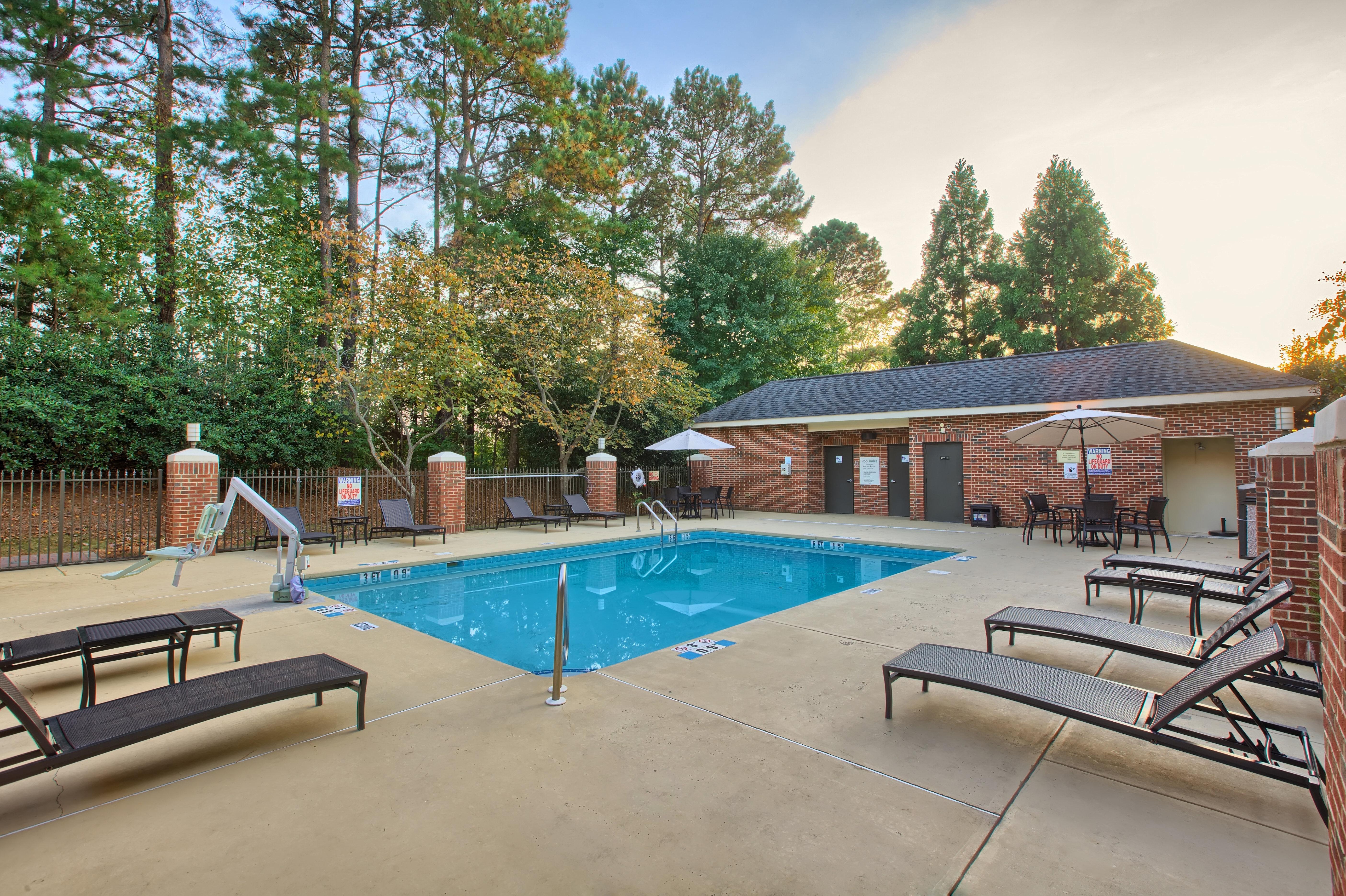 Holiday Inn Express Hotel & Suites Raleigh North - Wake Forest By Ihg Exterior photo