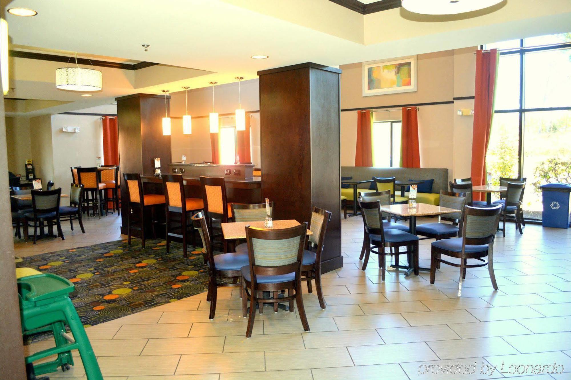 Holiday Inn Express Hotel & Suites Raleigh North - Wake Forest By Ihg Exterior photo